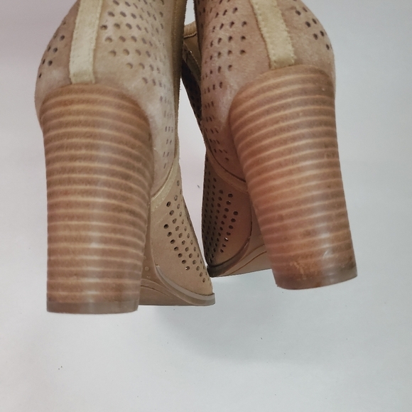 Lucky Brand Larisa Booties Women's 8W Tan Neutral Peep-Toe Leather Block Heel - Picture 7 of 14